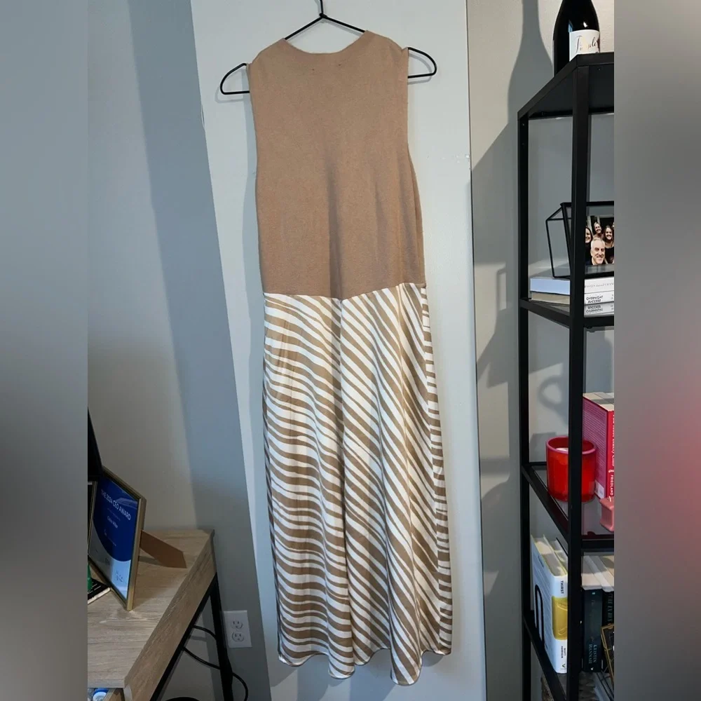 Ann Taylor Tan and White Midi Dress - Picture 5 of 6